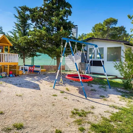 Holiday home Gorgeous In With Wifi *