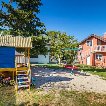 Gorgeous In With Wifi Holiday home