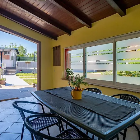 Gorgeous In With Wifi *