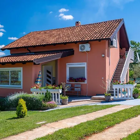 Holiday home Gorgeous In With Wifi