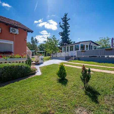 度假居 Gorgeous In With Wifi *